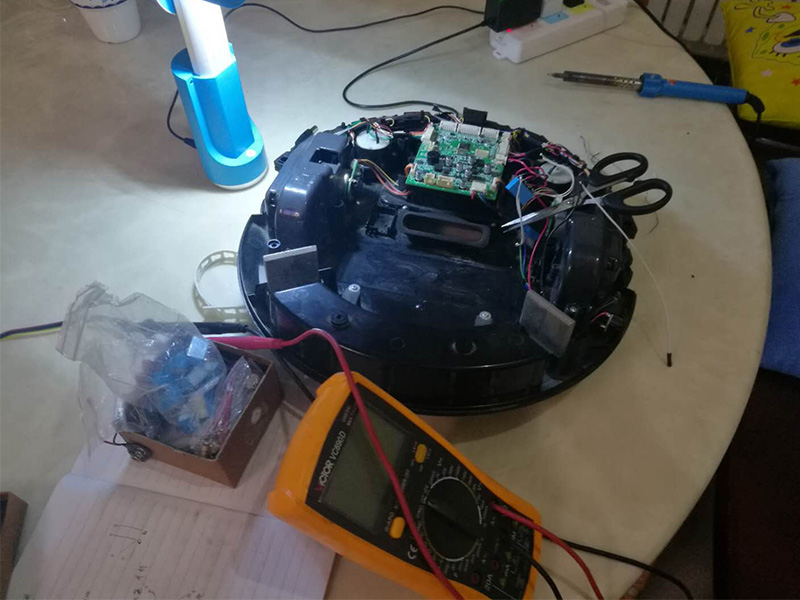 掃地機器人維修,電動駕駛式掃地車維修售后,大型掃地機維修,四川清潔設備維修,成都物業(yè)掃地機維修售后