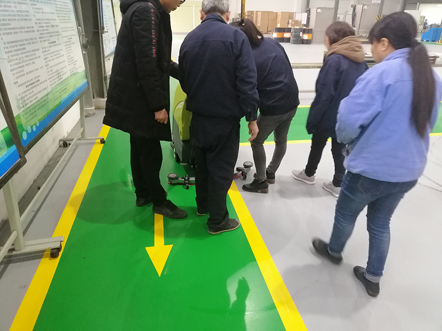 四川手推式洗地機(jī)