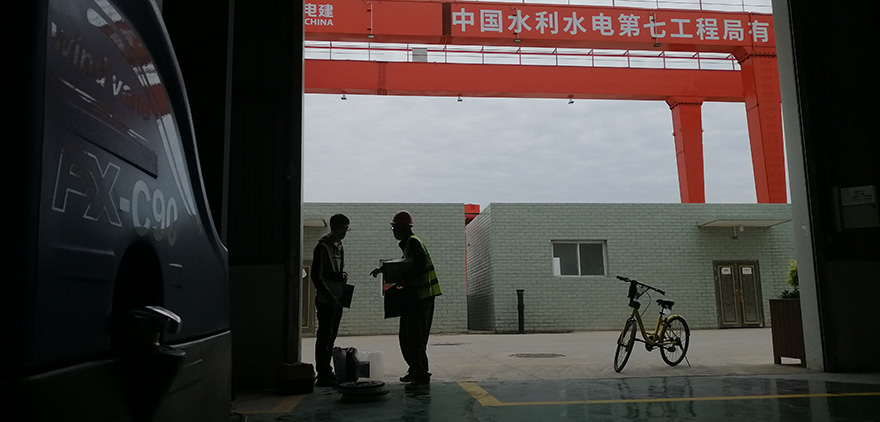 成都駕駛式洗地機(jī)