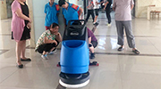 清潔行業(yè)中洗地機(jī)占有絕對優(yōu)勢地位
